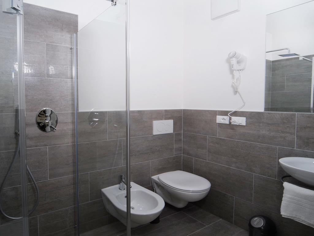 Stay Cooper L Guesthouse 37 Bolzano Bagian luar foto